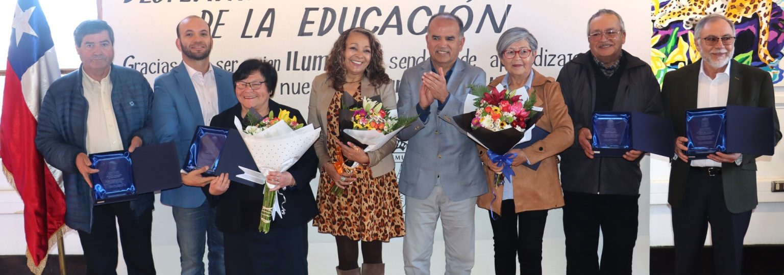 Despedida a docentes y asistentes de la educación
